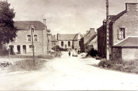 Le bourg, 1955