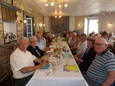 Cette journée a rassemblé 35 convives le midi.